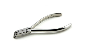Distal End Safety Hold Cutter